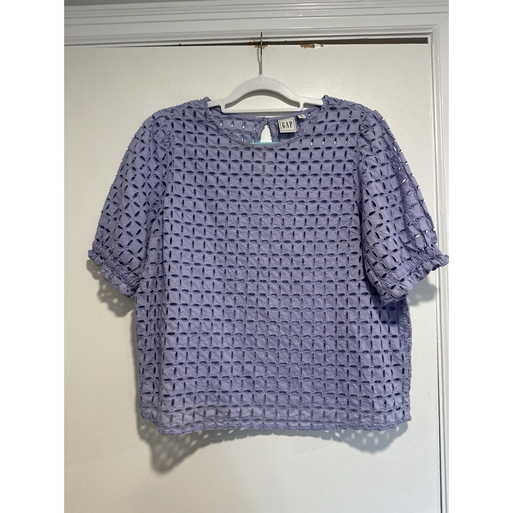 Gap Purple Eyelet Puff Sleeve Cottagecore Top Sz:M Round Neck Button Back Fairy